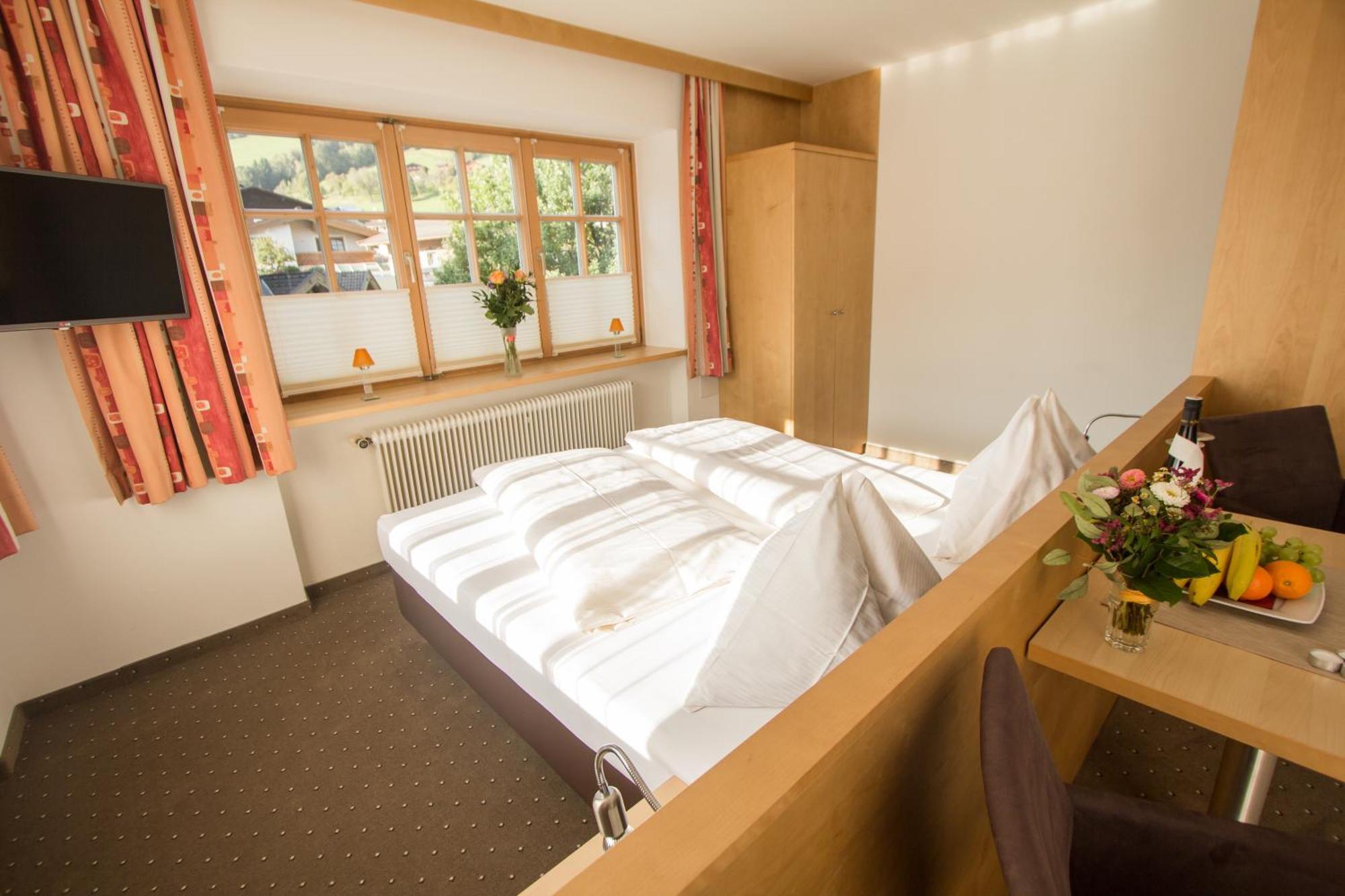 Pension Koch Uttendorf Buitenkant foto